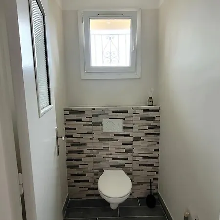 Bel T5 Neuf Avec 4 Apartment *