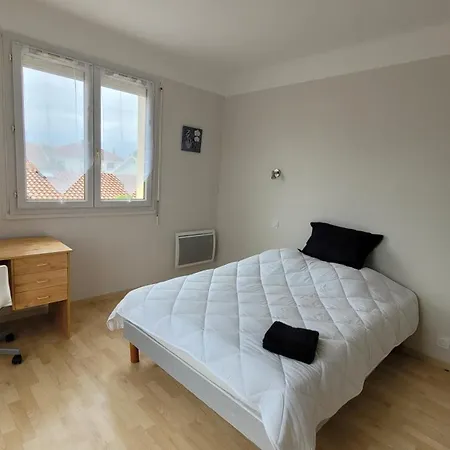 Bel T5 Neuf Avec 4 Apartment *