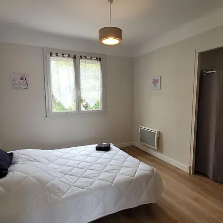 Apartment Bel T5 Neuf Avec 4 *